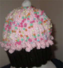 cupcake-hat-pink-icing2
